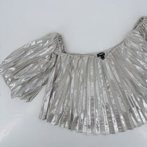 Express Metallic Off Shoulder Pleated Crop Top Champagne NWT Women Size L - Picture 7 of 13
